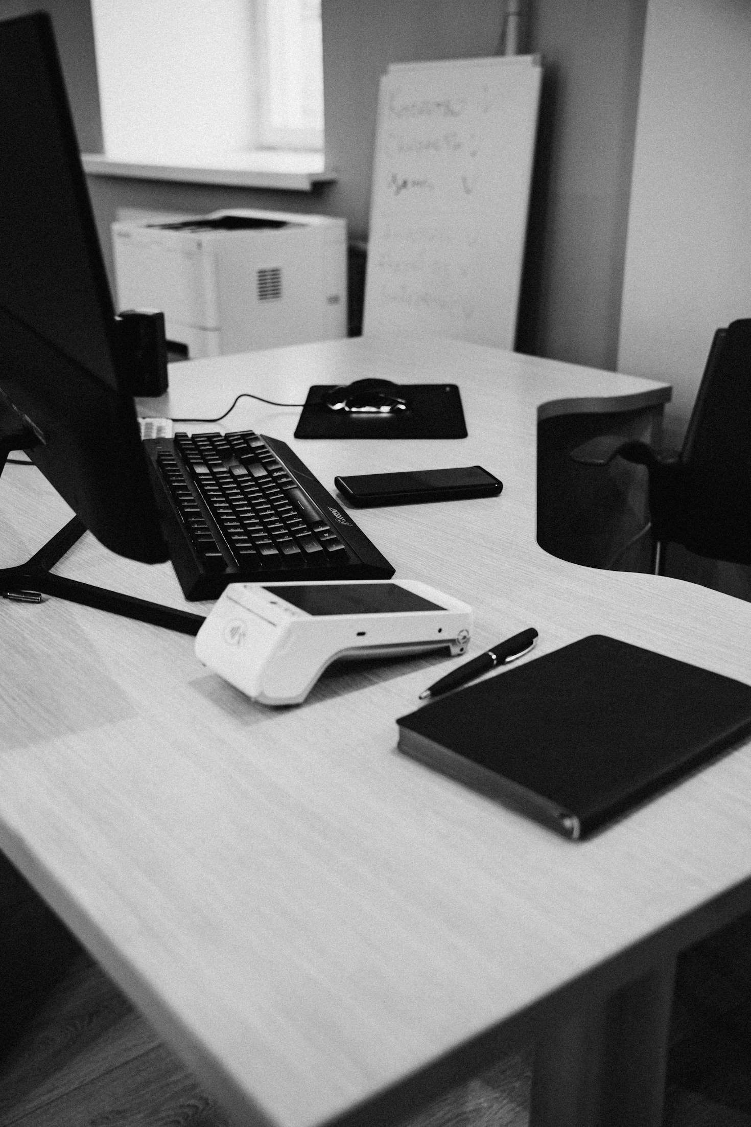 The Essential Guide to Handling Local Payroll Compliantly